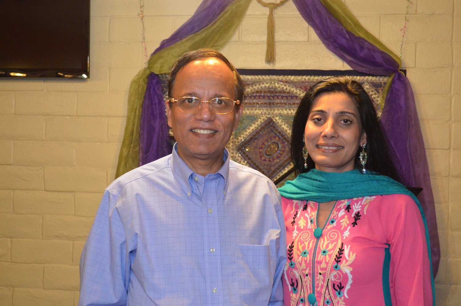 Pak Am Culture 4-28-2012 Naeem= Durriya 