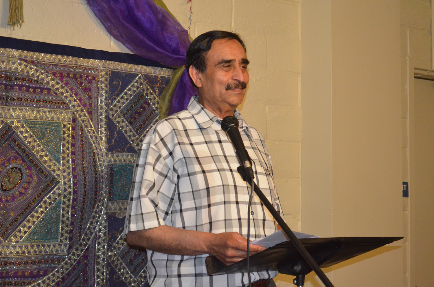 Pak Am Culture 4-28-2012  Hafeez